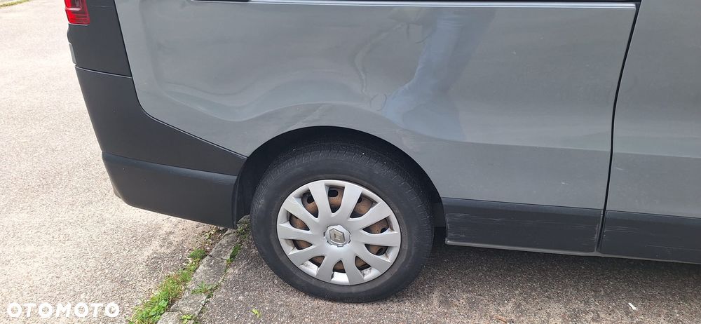 Renault TRAFIC - 12