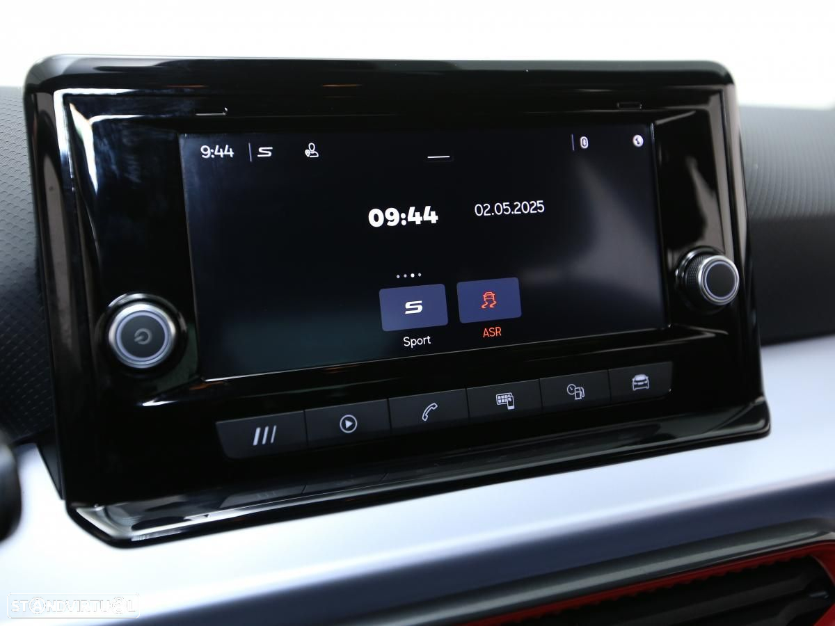 SEAT Arona 1.0 TSI FR - 23
