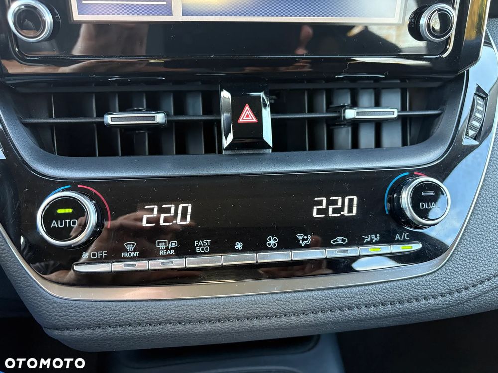 Toyota Corolla 1.5 Comfort - 10