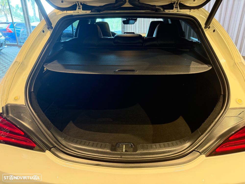 Mercedes-Benz CLA 220 (CDI) d 7G-DCT AMG Line - 36
