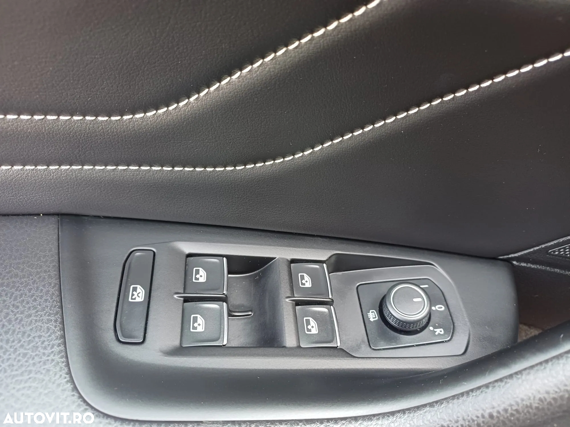 Volkswagen Passat 2.0 TDI DSG Highline - 12