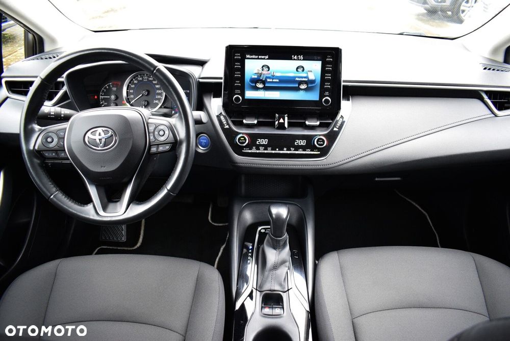 Toyota Corolla - 16
