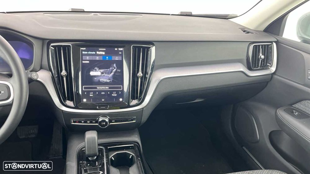 Volvo V60 2.0 T6 AWD TE Core - 3