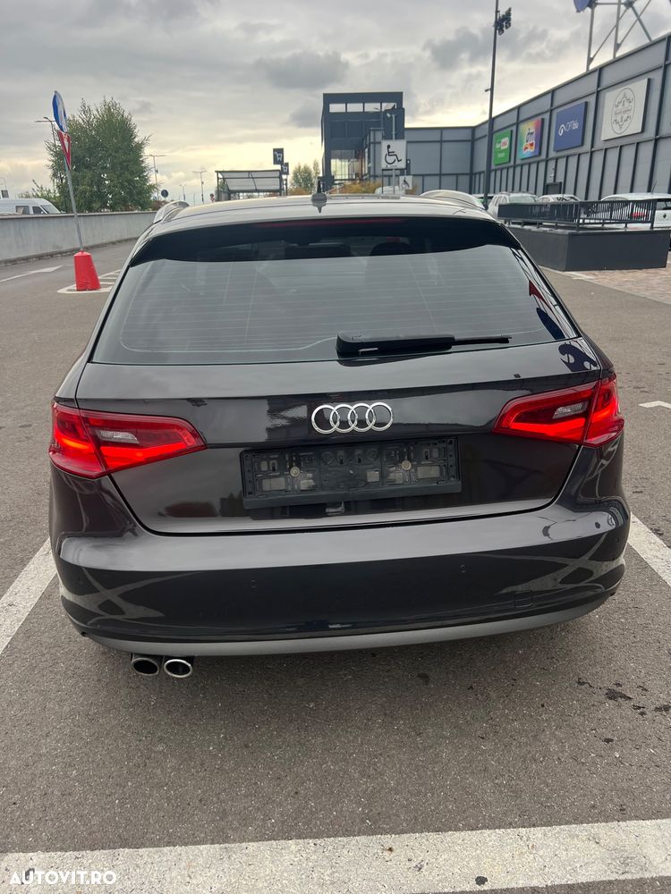 Audi A3 Sportback - 8