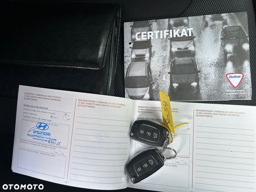 Hyundai i40 Kombi blue 1.6 Family+ - 11