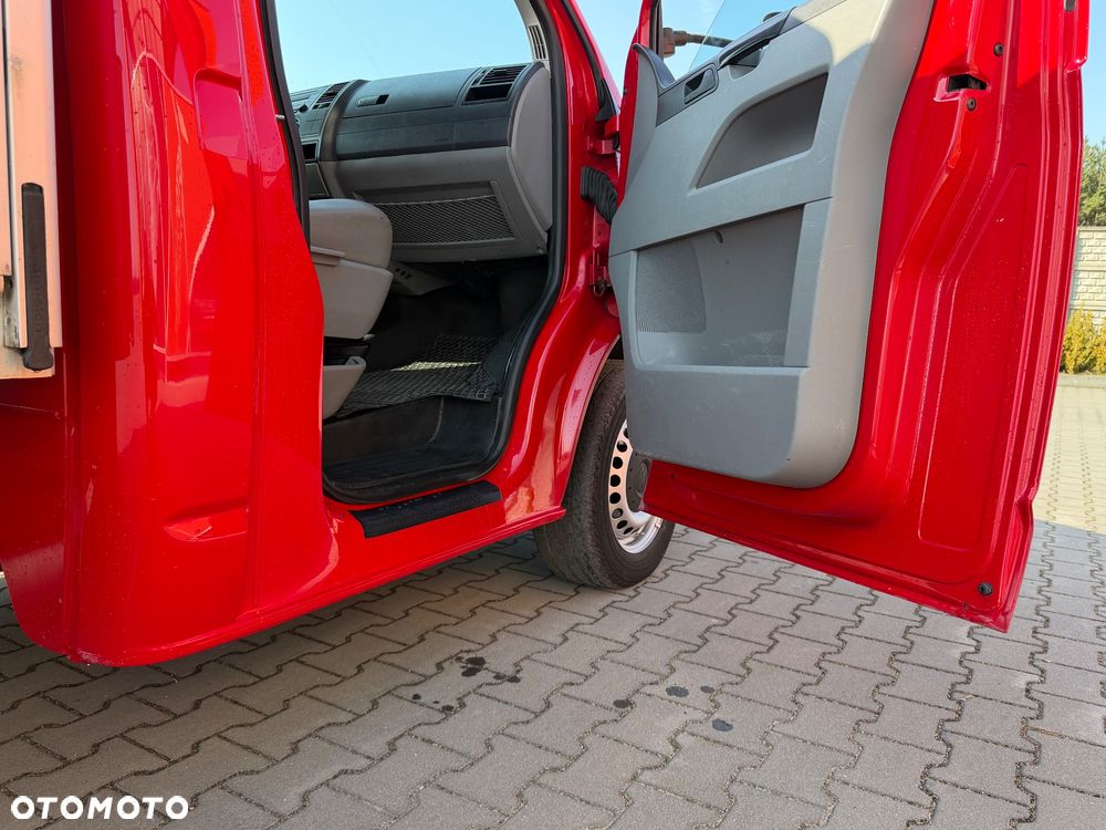 Volkswagen Transporter T5 - 32