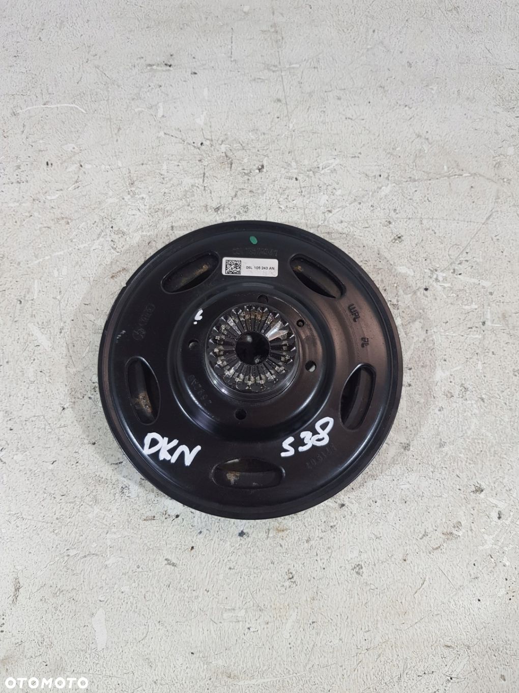 KOŁO PASOWE 06L105243AN AUDI A4 B9 A6 C8 PORSCHE MACAN 2.0 TFSI DKN - 1