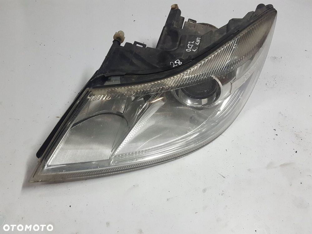 SKODA OCTAVIA 2 II LIFT 08-12r LAMPA PRZÓD LEWA ANGLIK 1Z2941015F - 1