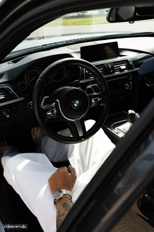 BMW 330 e Pack M Auto - 22