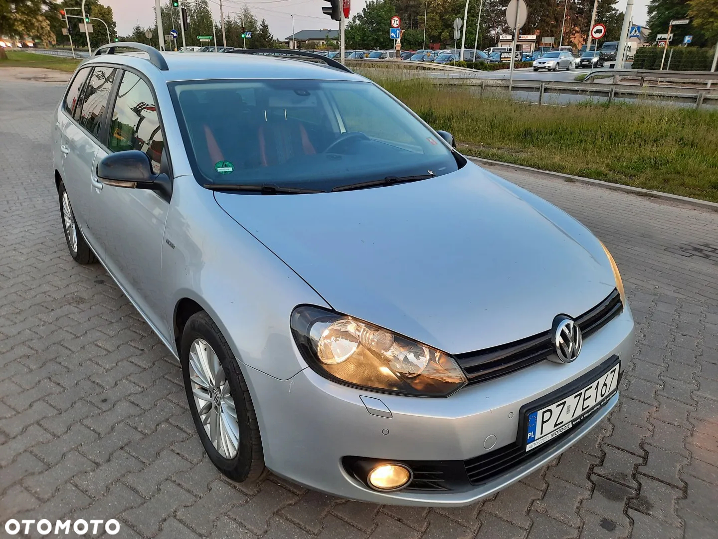 Volkswagen Golf Variant 1.6 TDI DPF MATCH - 4