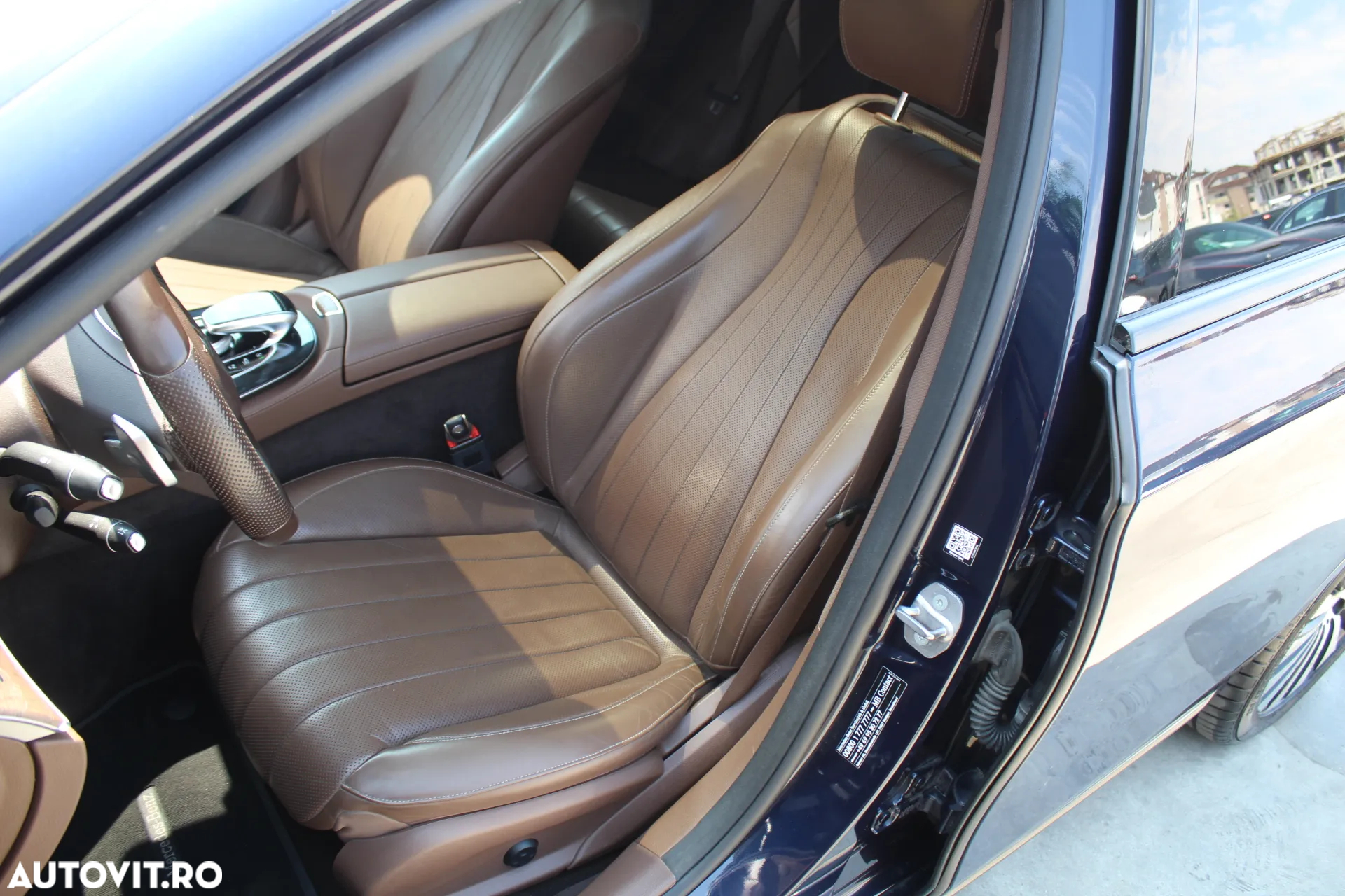 Mercedes-Benz E 220 d 9G-TRONIC Exclusive - 16