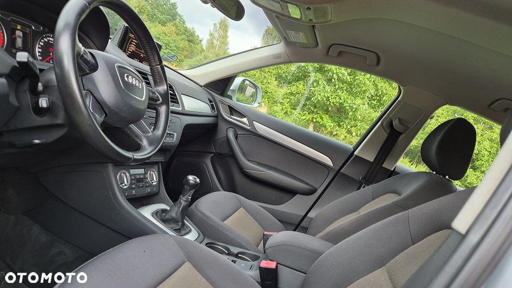 Audi Q3 2.0 TDI Edycja Specjalna - 9