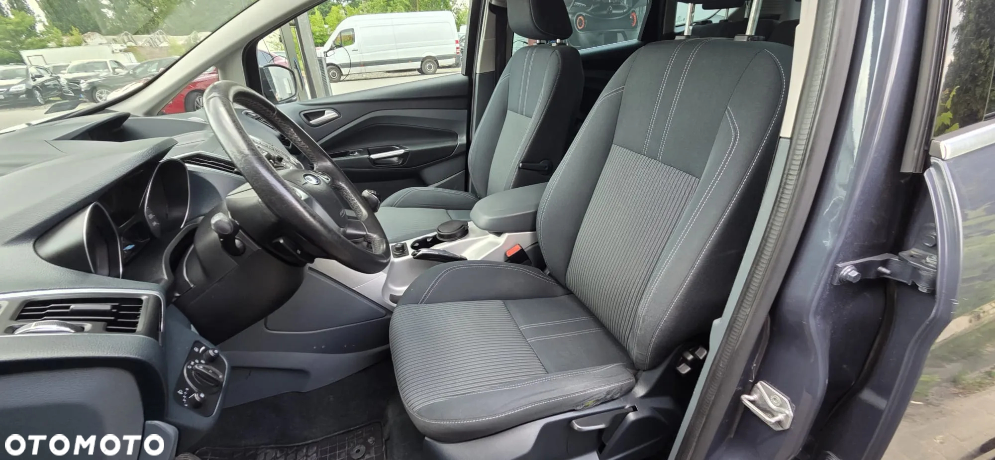 Ford C-MAX 1.6 TDCi Start-Stop-System Champions Edition - 29