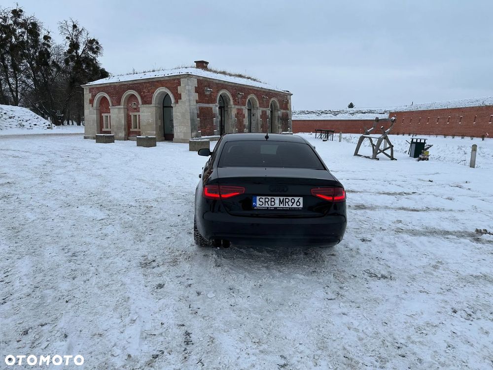 Audi A4 Limousine 2.0 TDI clean diesel Multitronic - 25