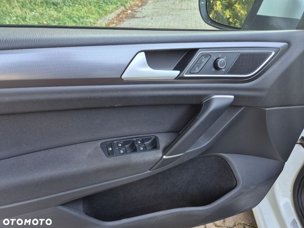 Volkswagen Golf Sportsvan 1.4 TSI (BlueMotion Technology) DSG Sound - 22