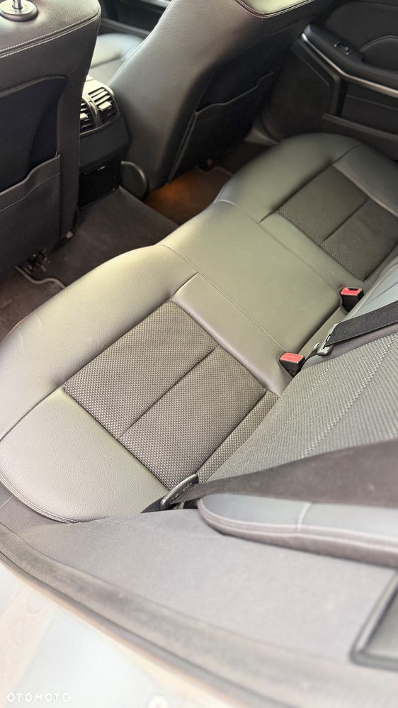 Mercedes-Benz Klasa E 220 BlueTEC 9G-TRONIC Avantgarde - 14