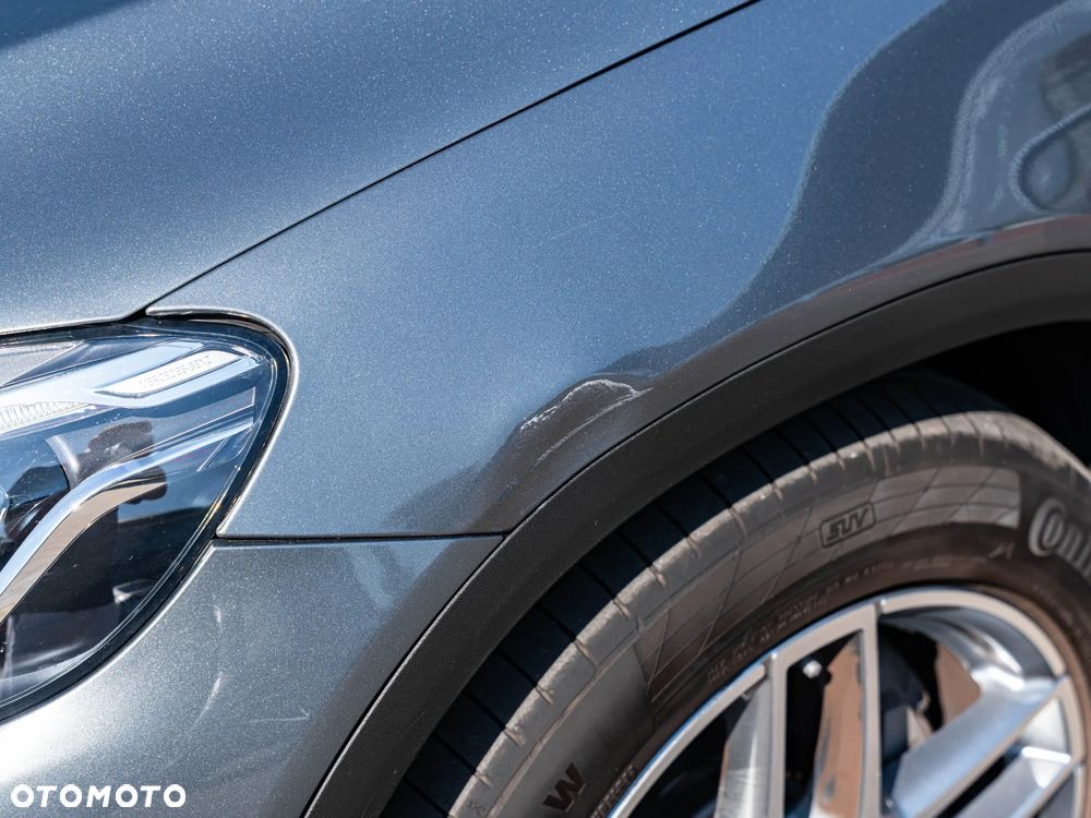 Mercedes-Benz GLC - 36