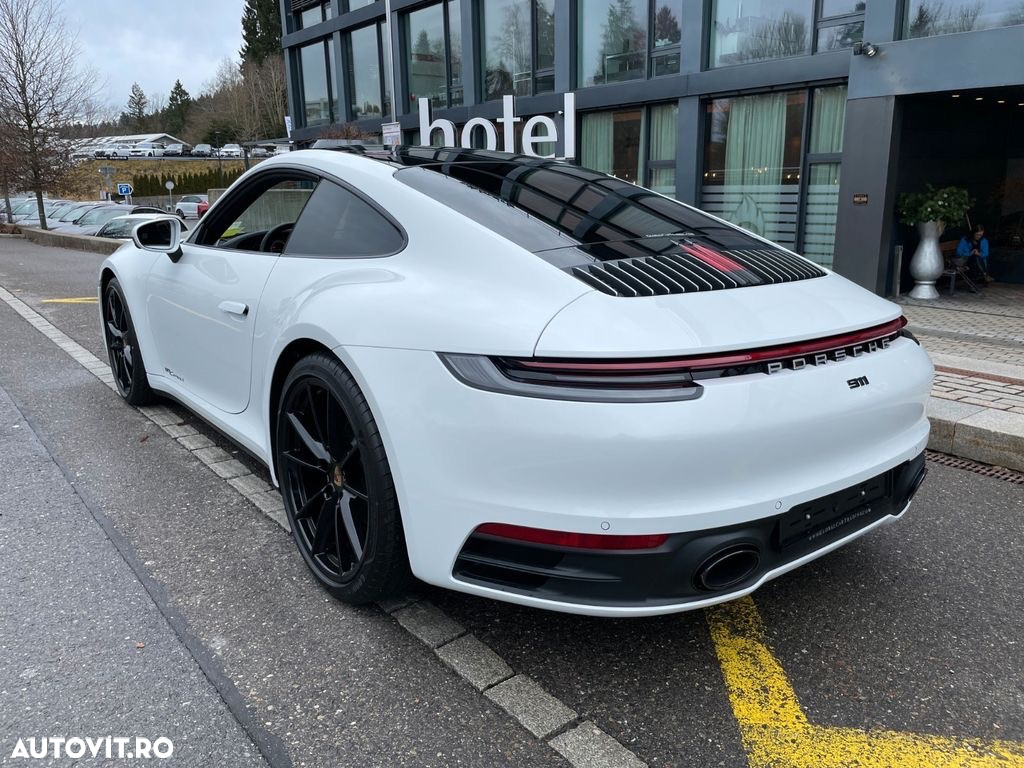 Porsche 911 Carrera PDK - 3