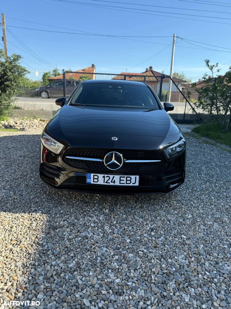 Mercedes-Benz A 250 e 8G-DCT AMG Line - 3