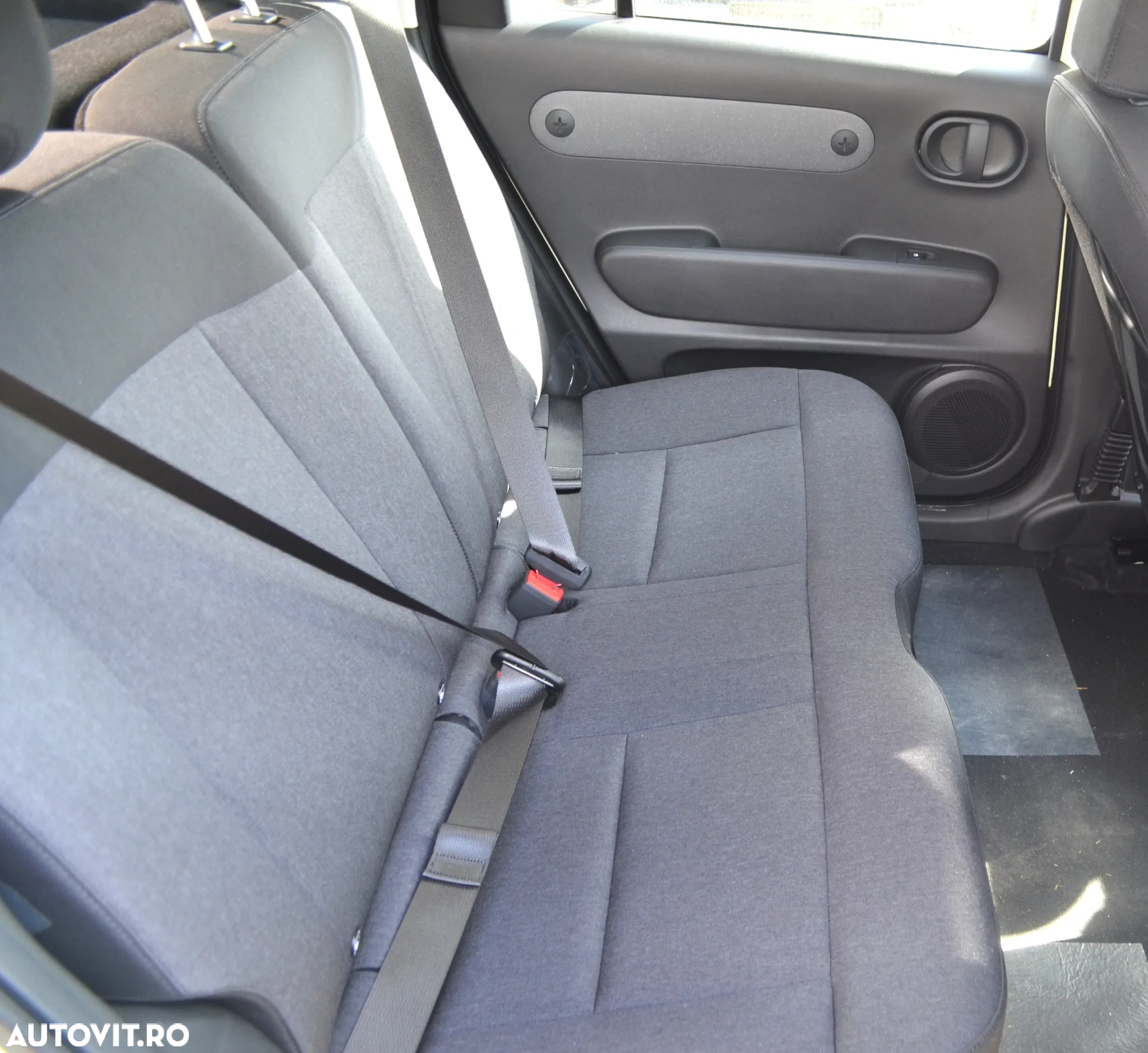 Hyundai Inster - 10