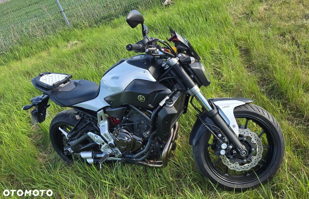 Yamaha MT - 5