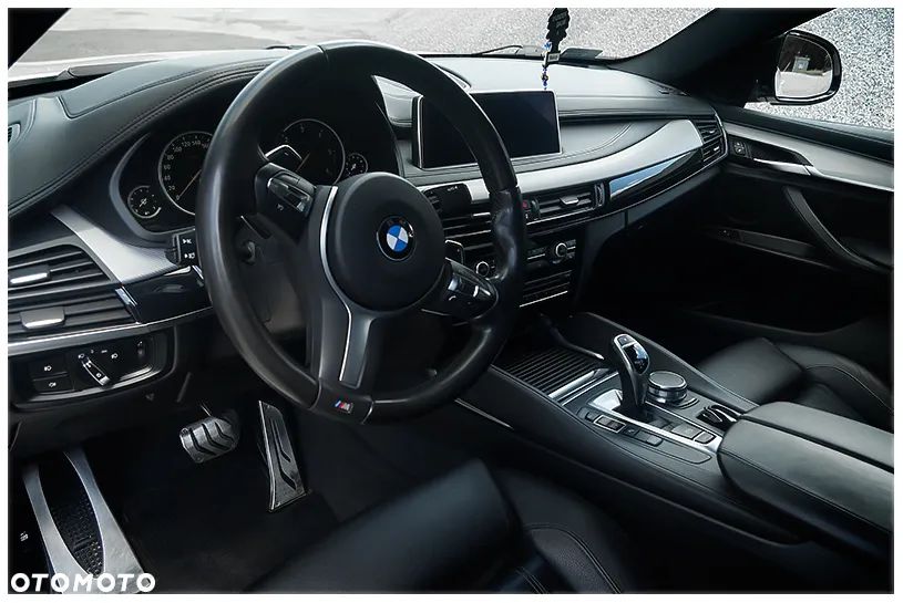 BMW X6 xDrive40d M Sport - 24