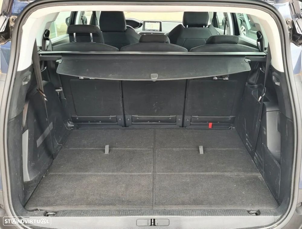 Peugeot 5008 1.5 BlueHDi Active - 16
