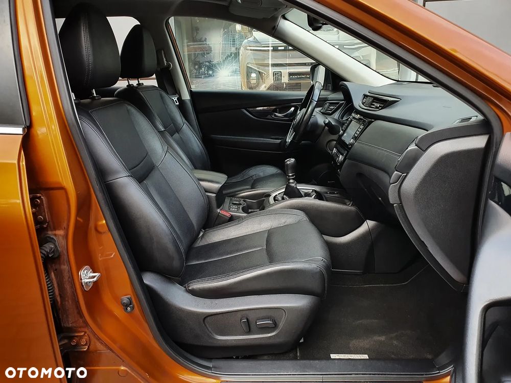 Nissan X-Trail 1.6 DIG-T Tekna 2WD - 9