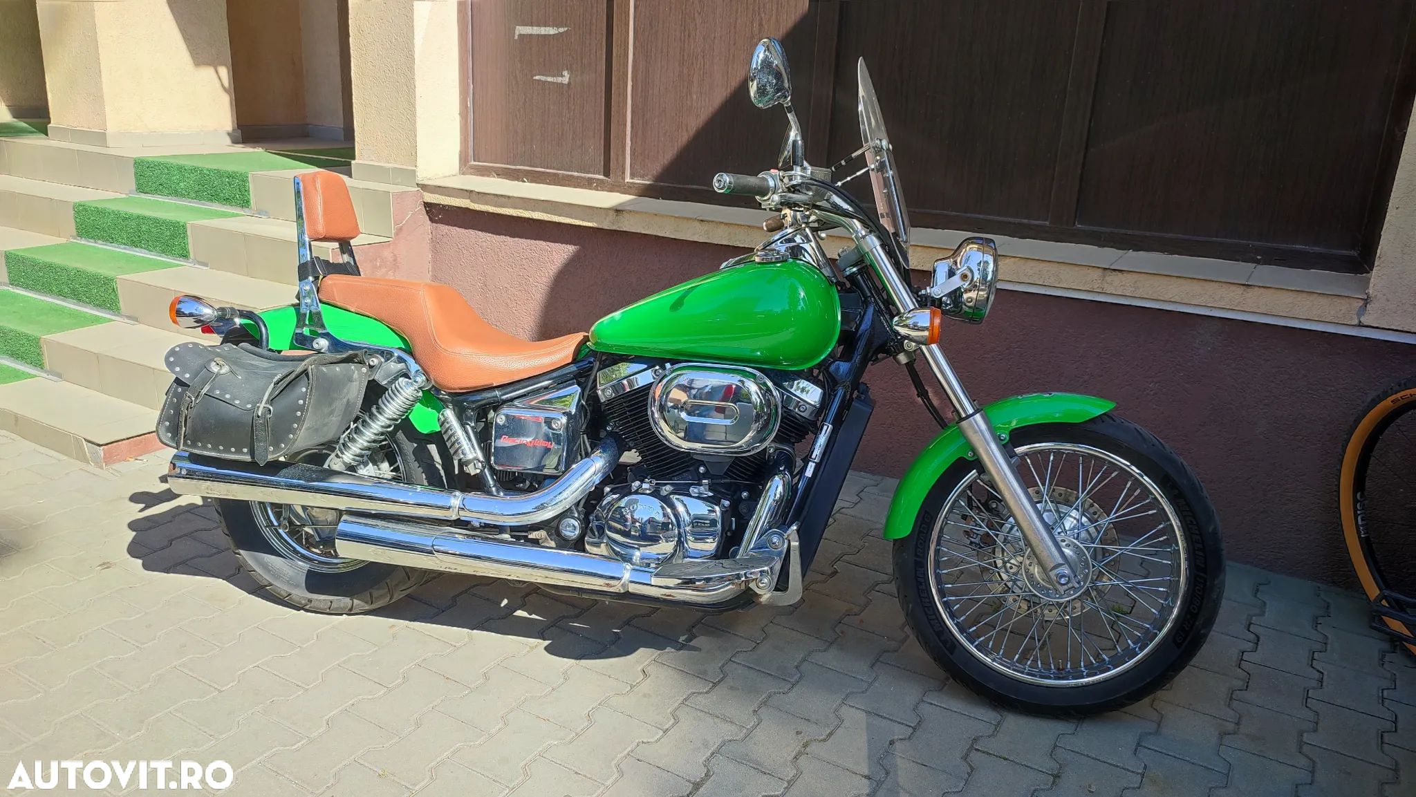 Honda VT 750DC Black Widow - 1