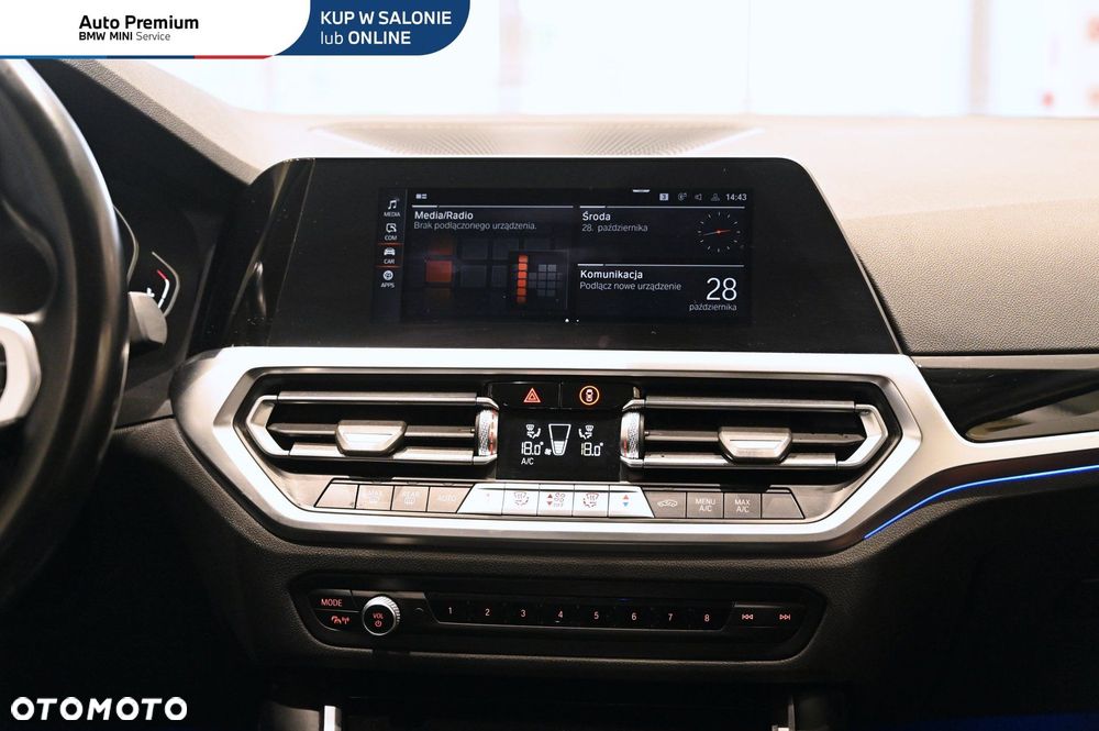 BMW Seria 3 318i M Sport - 19