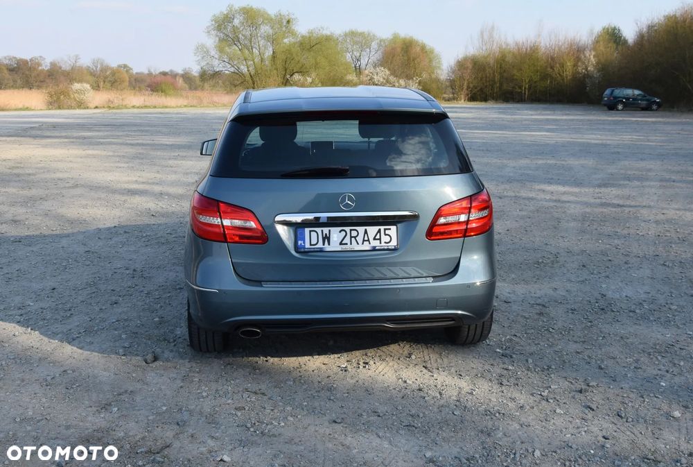 Mercedes-Benz Klasa B 200 (BlueEFFICIENCY) - 6