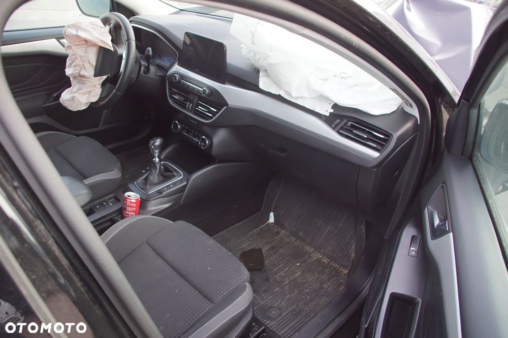 Auto na części - Ford Focus MK4 1.5 EcoBoost 150 KM YZDA JX6R-7F097-AHC Shadow Black 2019R Silnik Skrzynia Drzwi Szyba Klapa Lusterko Lampa Zderzak Deska Kokpit Sterownik Moduł Czujnik Licznik Wyświetlacz Kierownica - 15