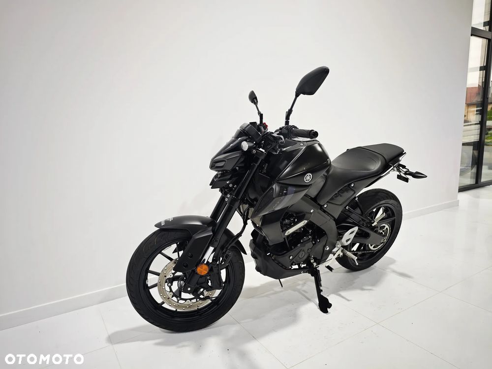 Yamaha MT - 4