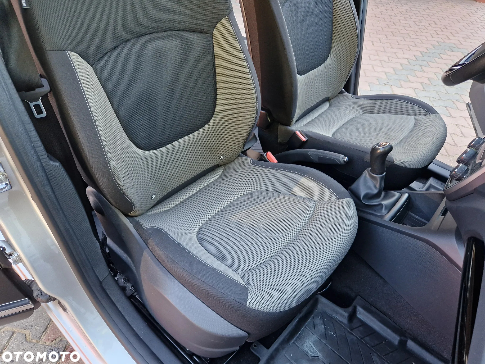 Renault Captur 0.9 Energy TCe Limited - 27