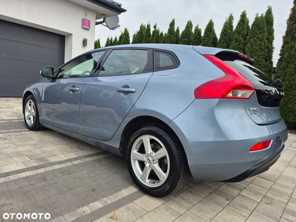 Volvo V40 - 3