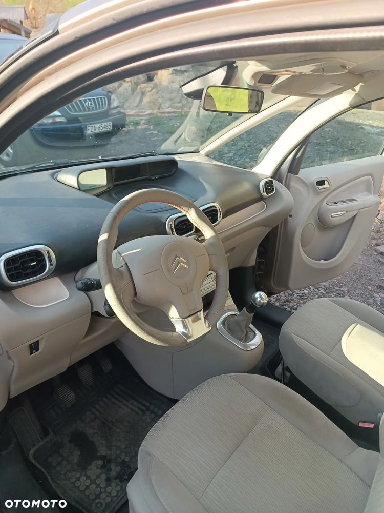 Citroën C3 Picasso 1.6 HDi Exclusive - 4