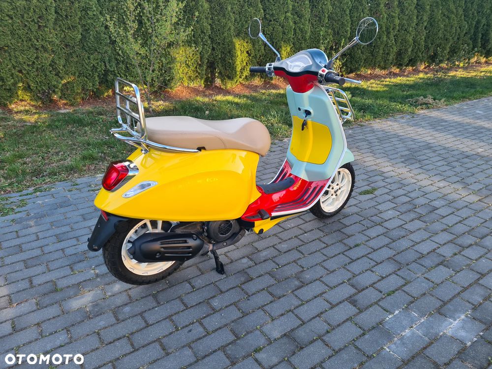 Vespa Primavera - 3