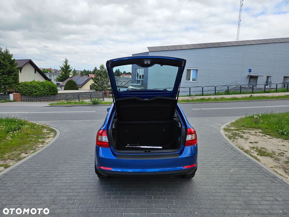 Skoda RAPID - 25