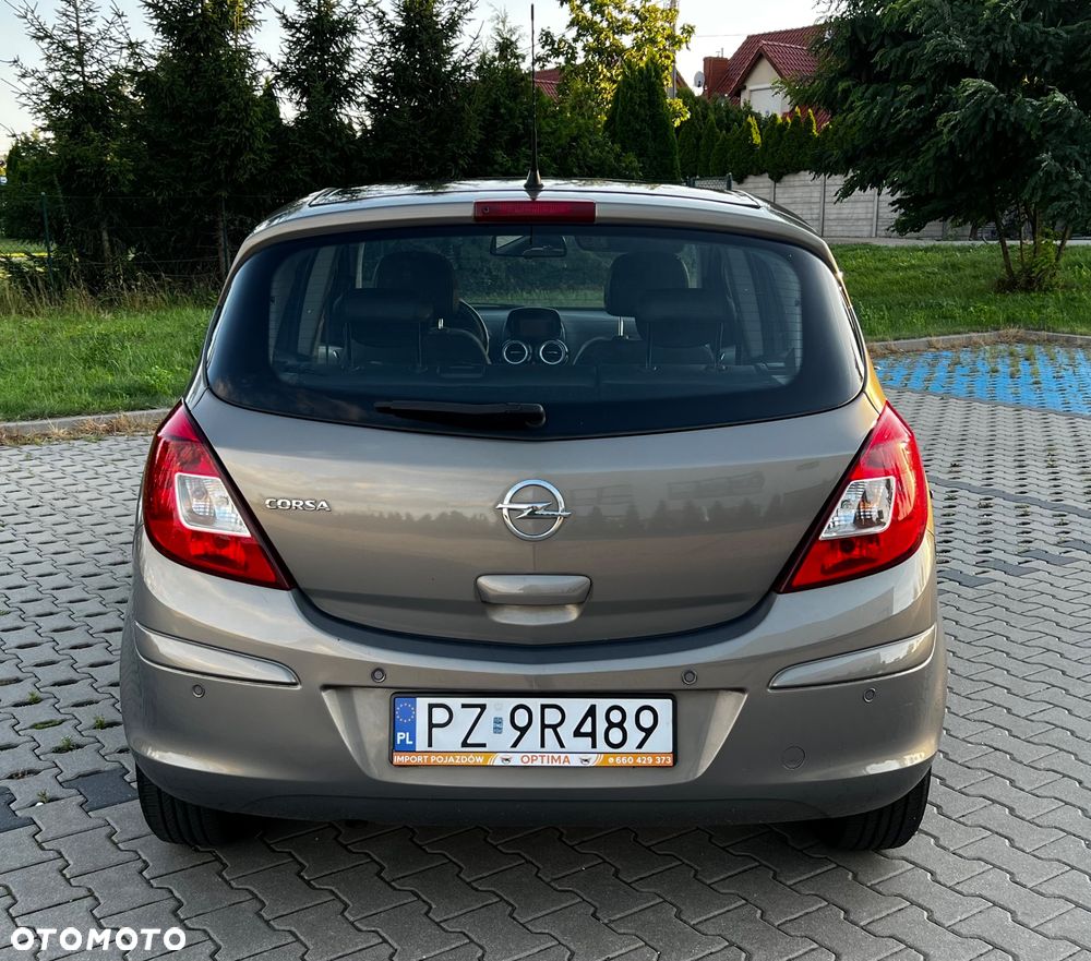 Opel Corsa 1.4 16V Innovation - 7