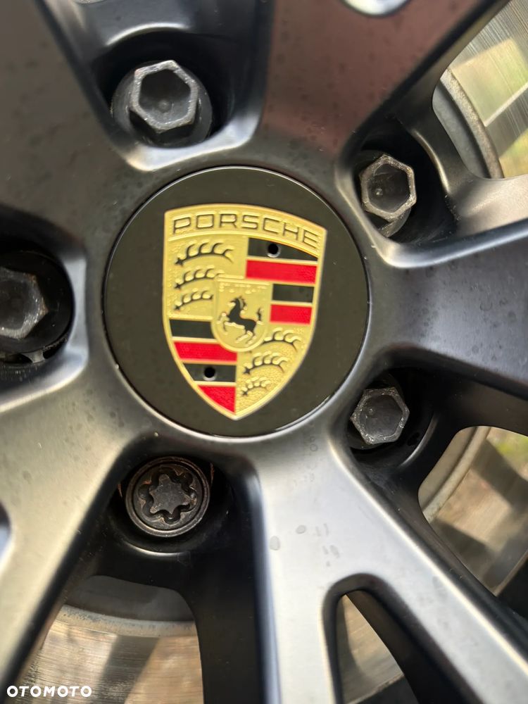 Porsche Macan GTS - 21