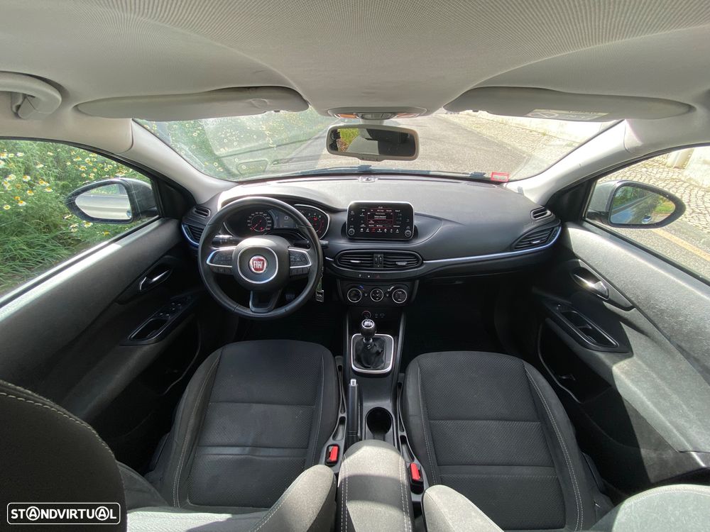 Fiat Tipo Station Wagon 1.4 Lounge - 10