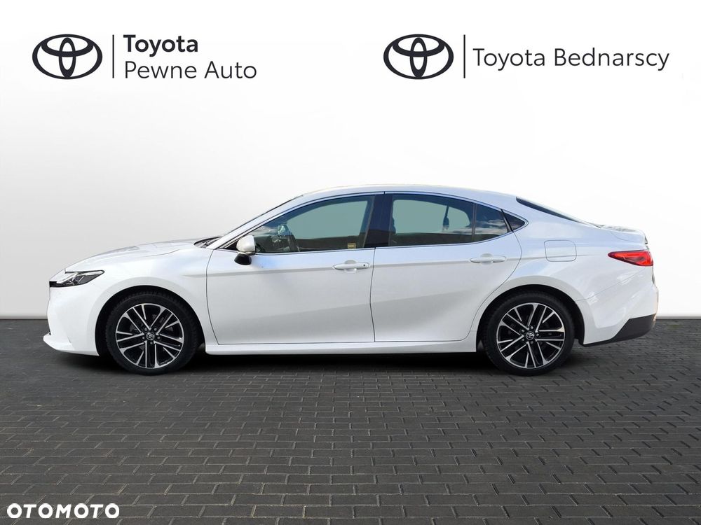 Toyota Camry - 2