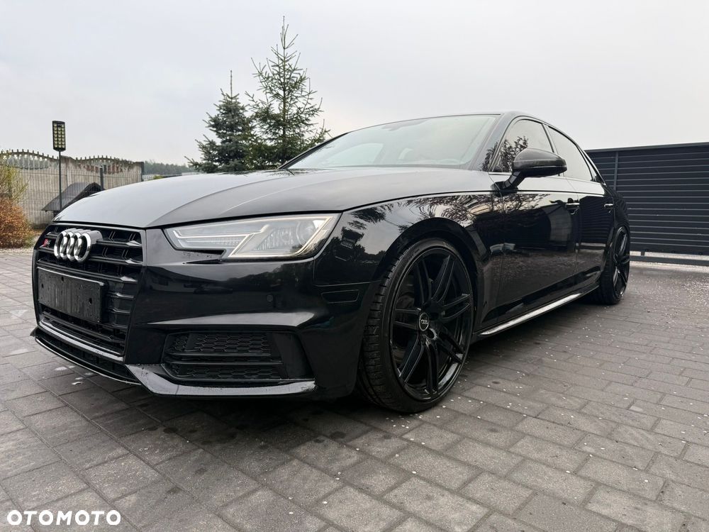 Audi A4 Limousine 2.0 TFSI quattro S tronic sport - 1