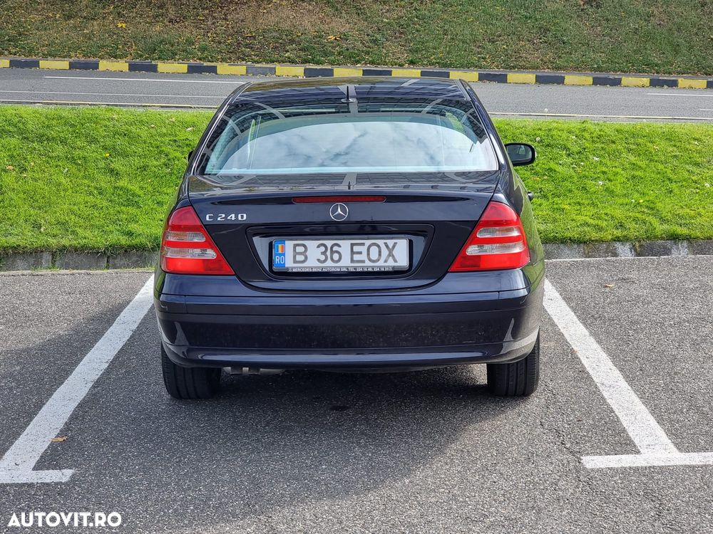 Mercedes-Benz C-Class 2001 photo 5