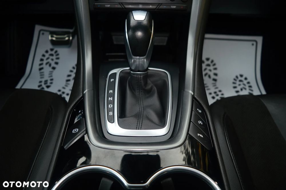 Ford Mondeo 2.0 TDCi Bi-Turbo PowerShift-Aut Titanium - 21