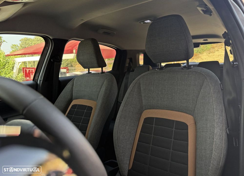 Citroën C3 Aircross 1.2 PureTech Plus - 19