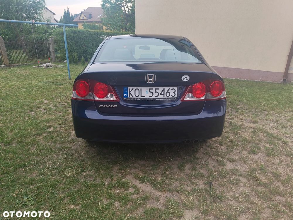Honda Civic 1.8 Comfort - 4