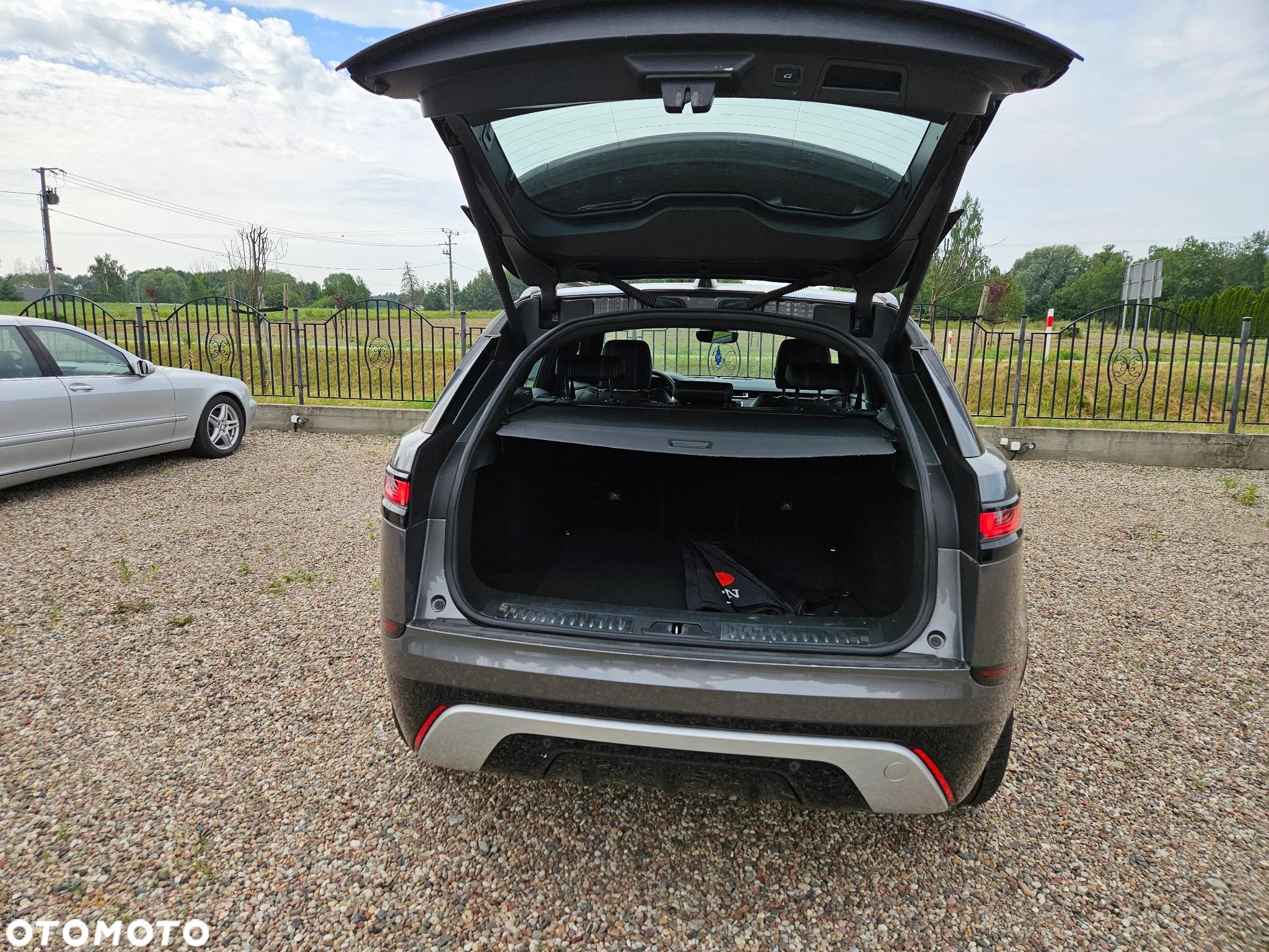 Land Rover Range Rover Velar 2.0d R-Dynamic S - 29