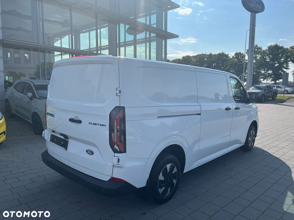 Ford Transit Custom - 7