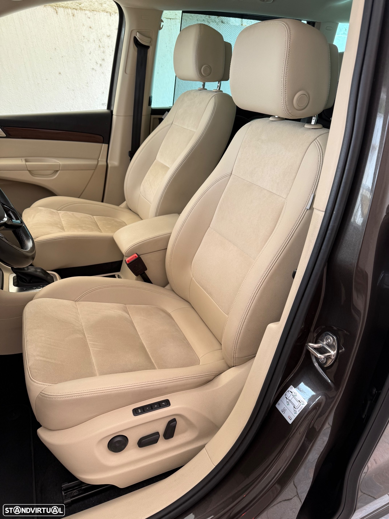 VW Sharan 2.0 TDI Highline DSG - 11